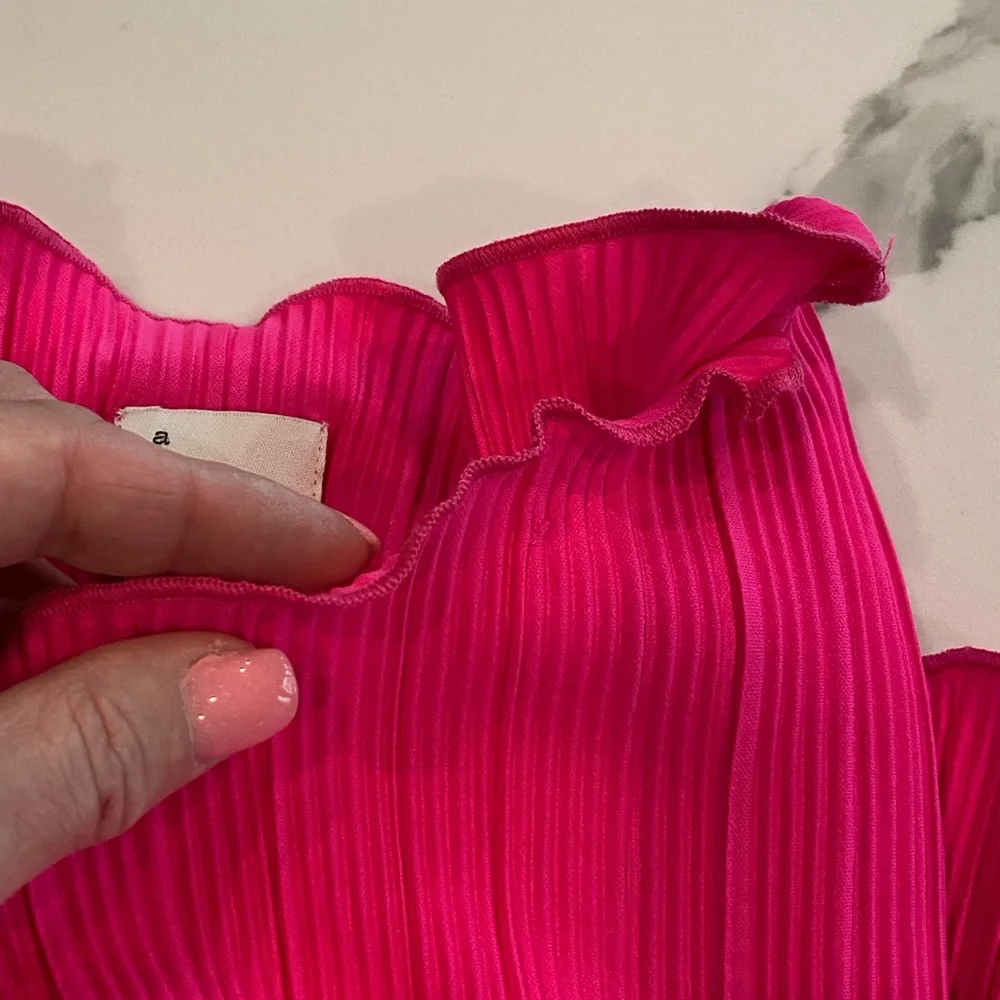 A New Day Vibrant Pink Long Sleeve Top Size Medium - Picture 6 of 7